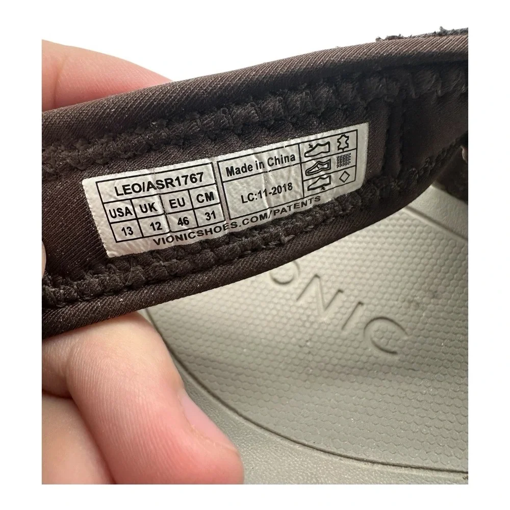 Vionic Canoe Leo Sandals Mens Size 13‎ Brown Leather Adjustable Backstrap